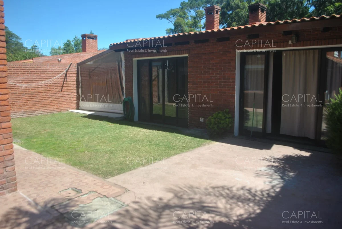 Casa en Pinares, propiedad 279540 -Imagen 2