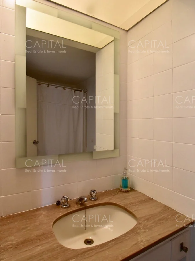 Apartamento en Playa Mansa, propiedad 279553 -Imagen 14