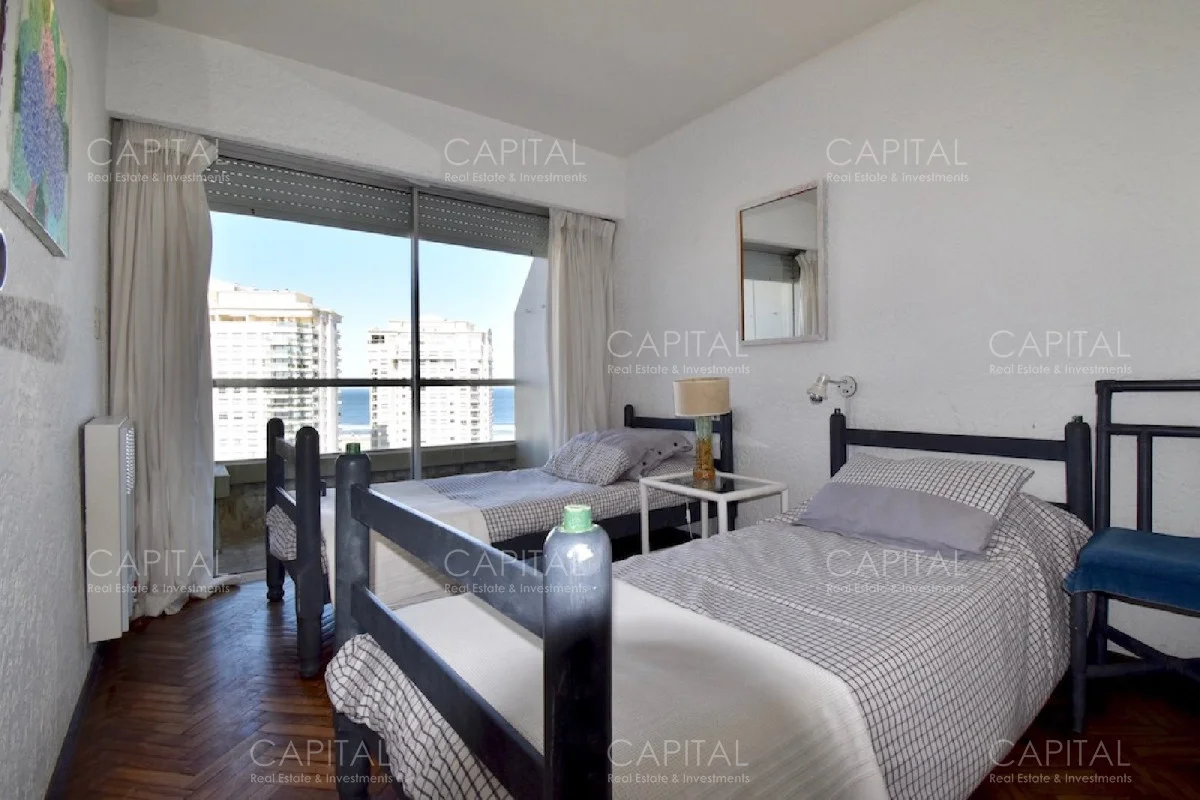 Apartamento en Playa Mansa, propiedad 279553 -Imagen 18