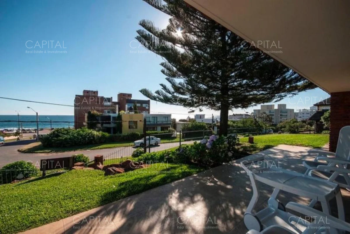 Casa en Playa Mansa, propiedad 279556 -Imagen 2