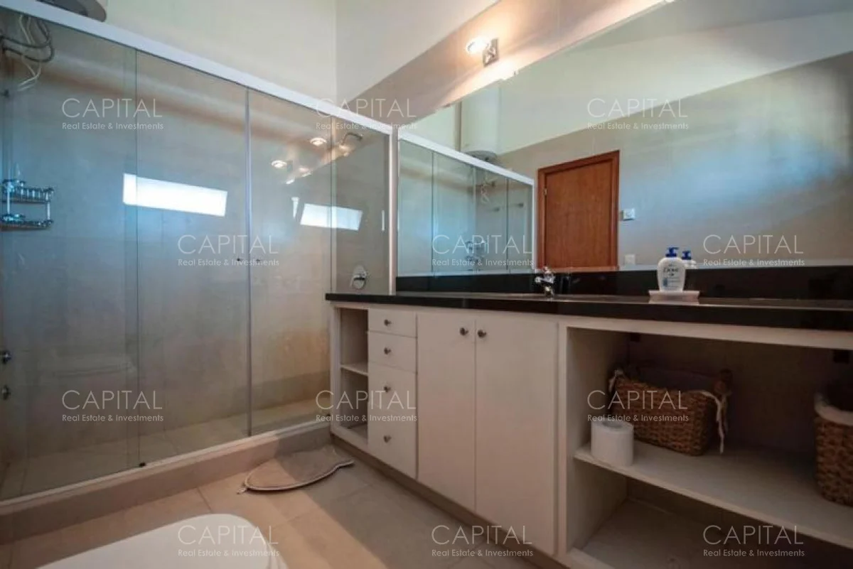 Casa en Playa Mansa, propiedad 279556 -Imagen 16