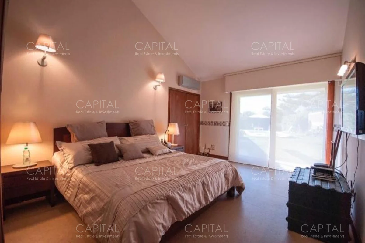 Casa en Playa Mansa, propiedad 279556 -Imagen 3