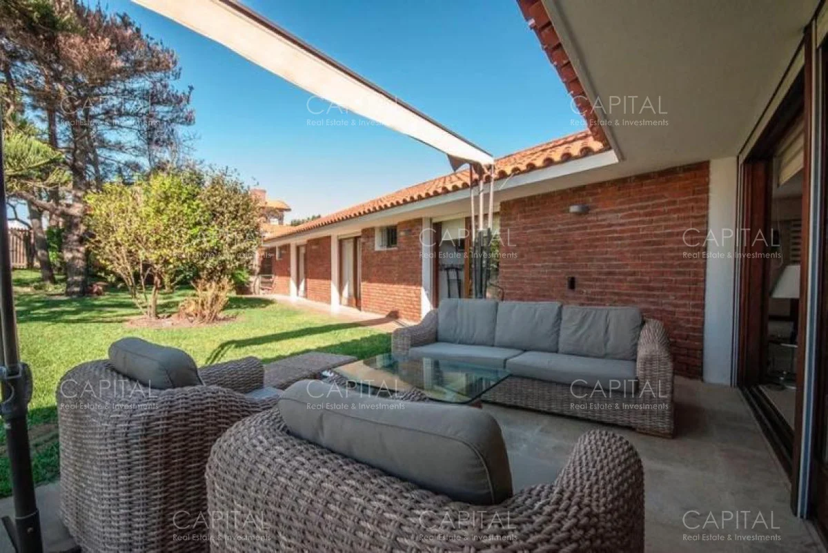 Casa en Playa Mansa, propiedad 279556 -Imagen 4