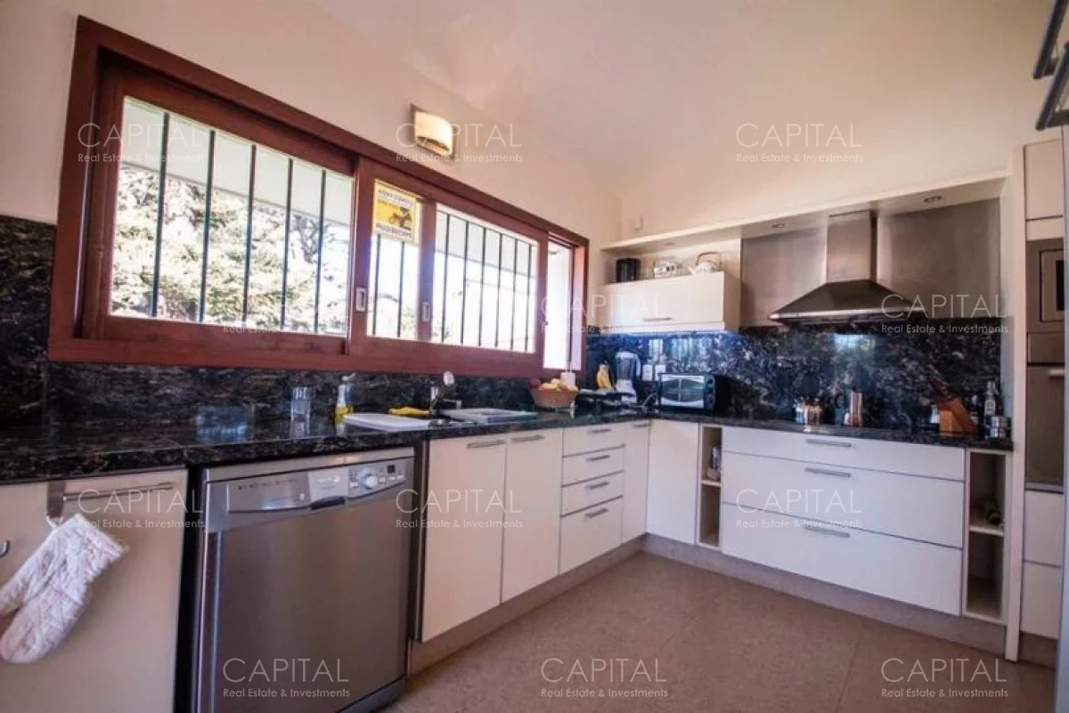 Casa en Playa Mansa, propiedad 279556 -Imagen 8