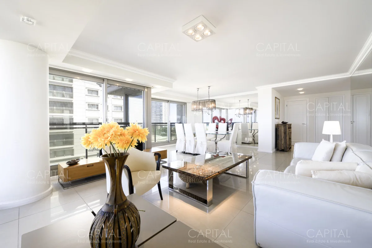 Apartamento en Playa Brava, propiedad 279588 -Imagen 2