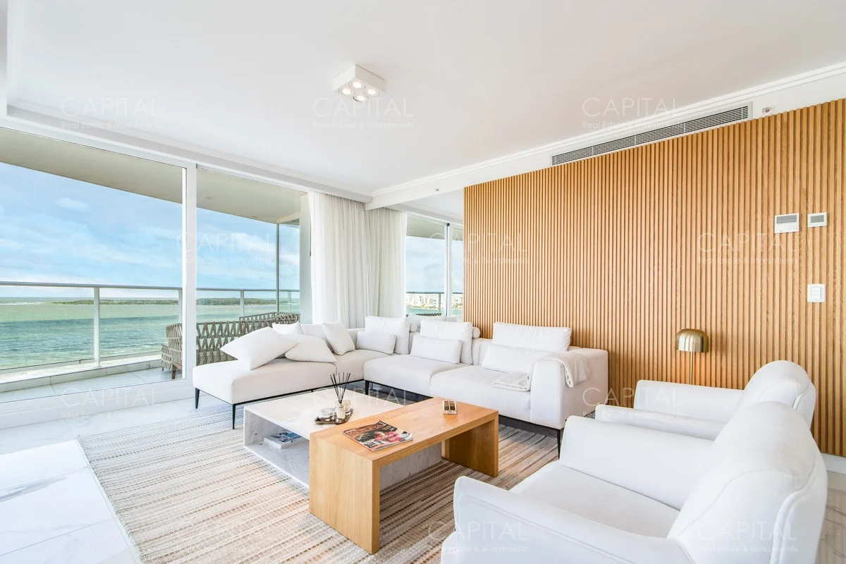 Apartamento en Playa Mansa, propiedad 279660 -Imagen 1