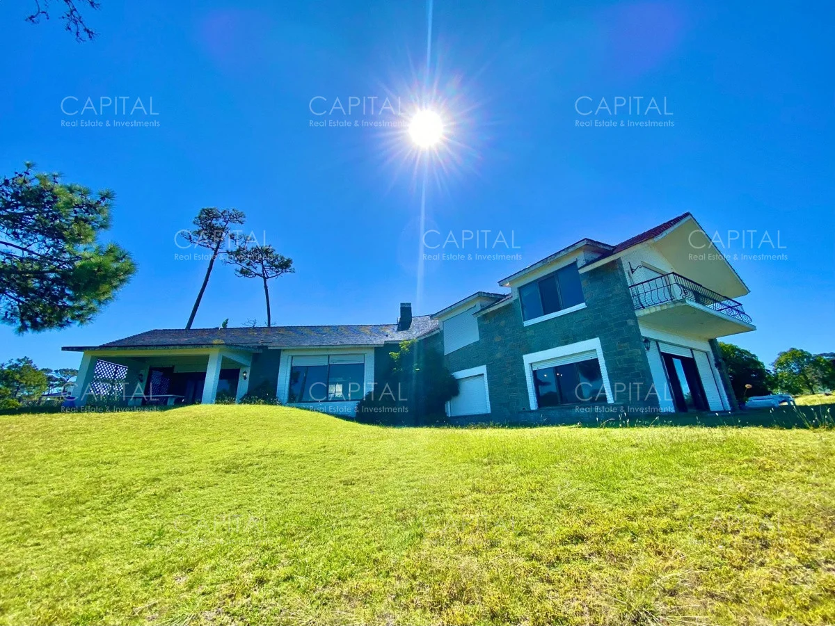 Casa en Playa Mansa, propiedad 279674 -Imagen 2