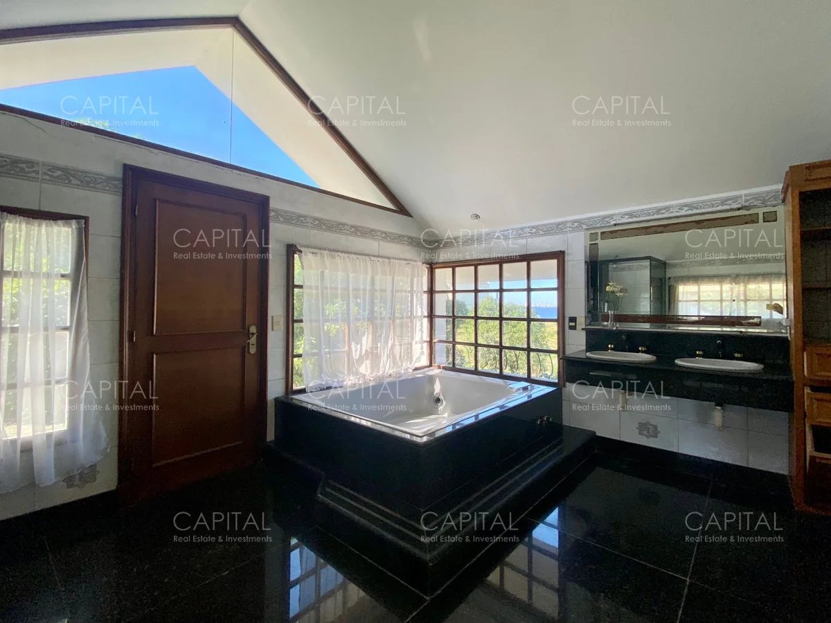 Casa en Playa Mansa, propiedad 279674 -Imagen 4