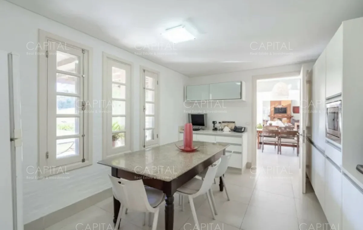 Casa en Berverly Hills, propiedad 279701 -Imagen 12