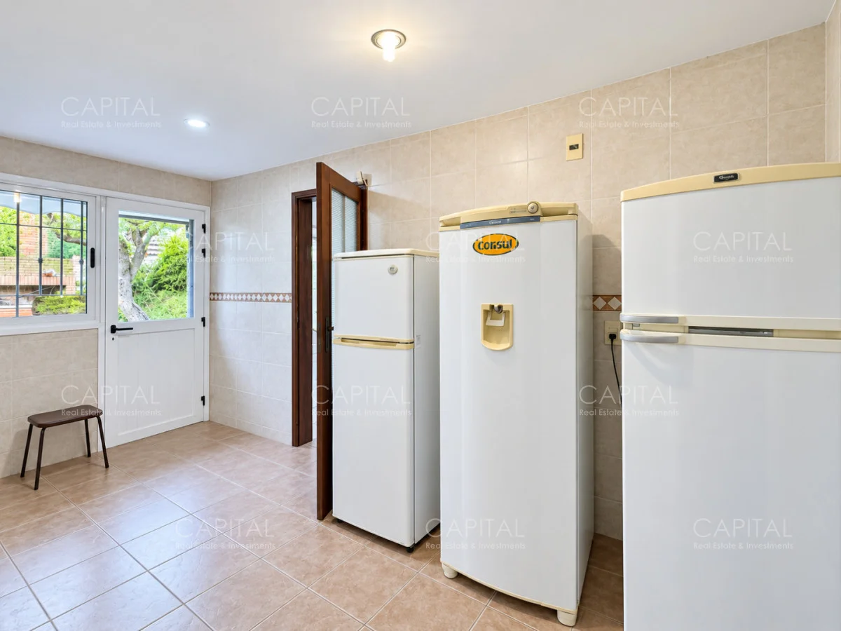 Casa en Playa Mansa, propiedad 279702 -Imagen 12
