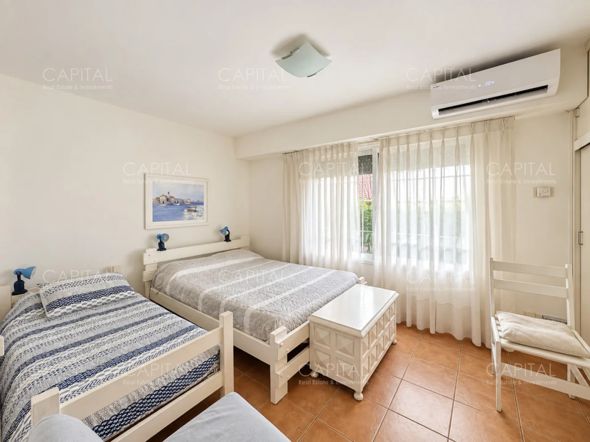 Casa en Playa Mansa, propiedad 279702 -Imagen 7