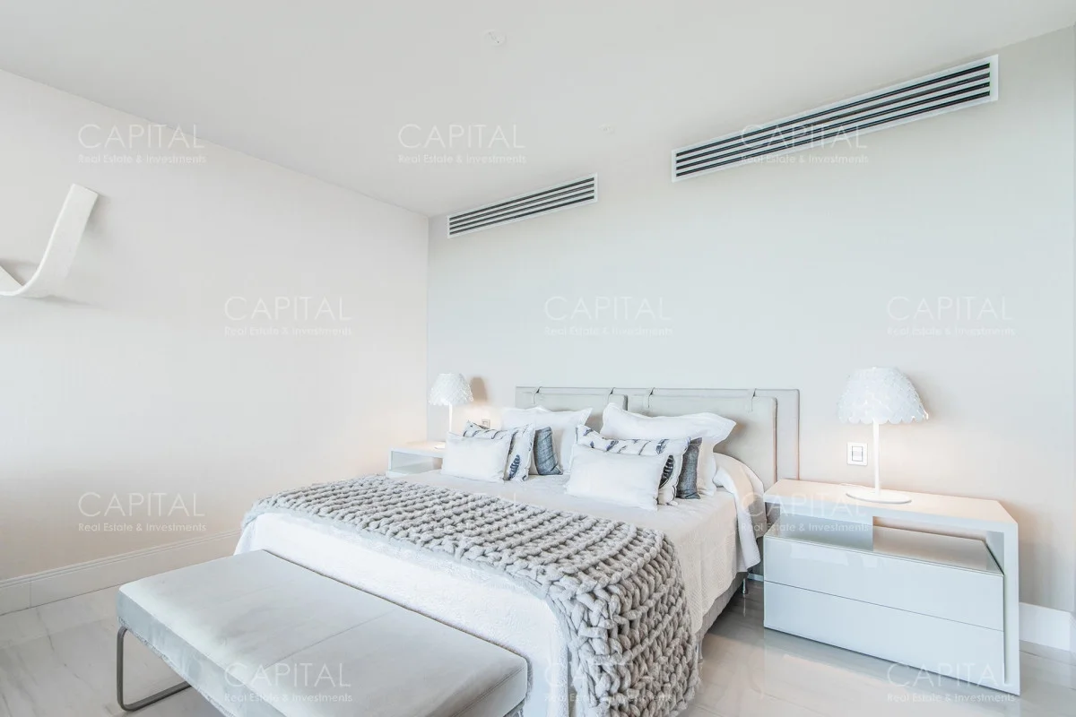 Apartamento en Playa Mansa, propiedad 279704 -Imagen 12