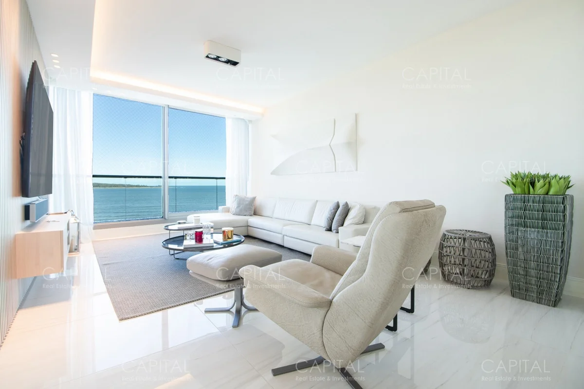 Apartamento en Playa Mansa, propiedad 279704 -Imagen 3