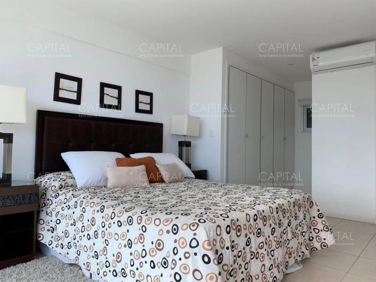 Apartamento en Playa Mansa, propiedad 279742 -Imagen 17