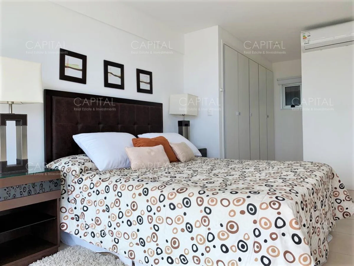 Apartamento en Playa Mansa, propiedad 279742 -Imagen 18