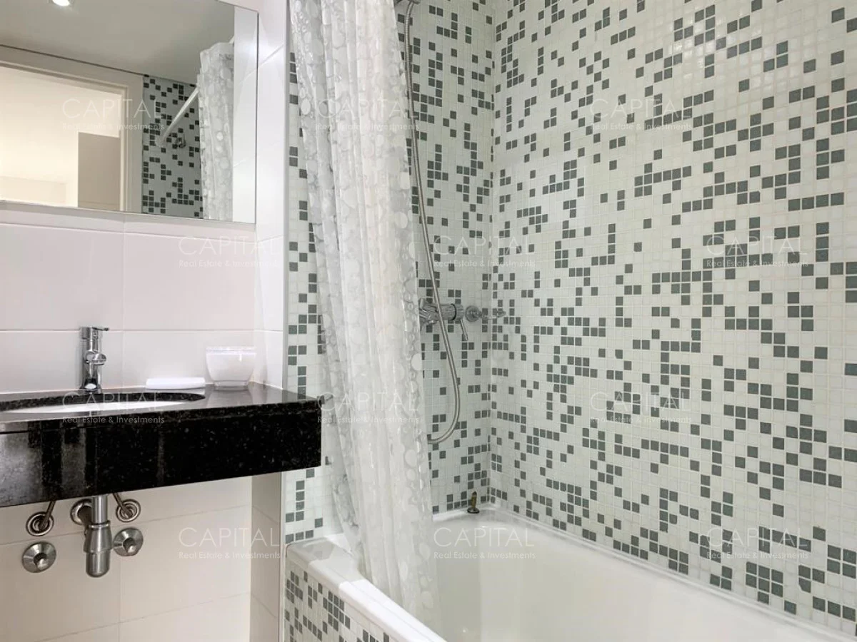 Apartamento en Playa Mansa, propiedad 279742 -Imagen 19