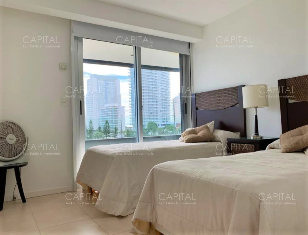 Apartamento en Playa Mansa, propiedad 279742 -Imagen 23