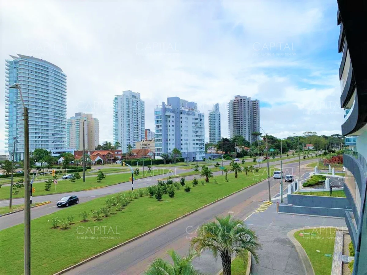 Apartamento en Playa Mansa, propiedad 279742 -Imagen 8