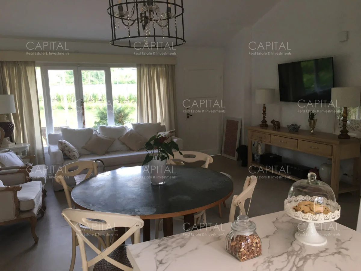 Casa en Playa Mansa, propiedad 279771 -Imagen 3
