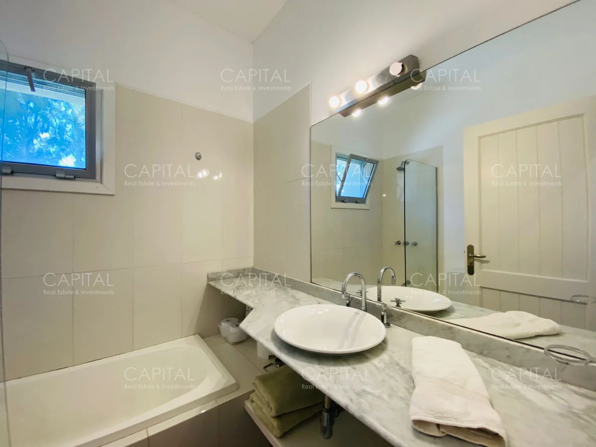 Casa en Manantiales, propiedad 279844 -Imagen 8