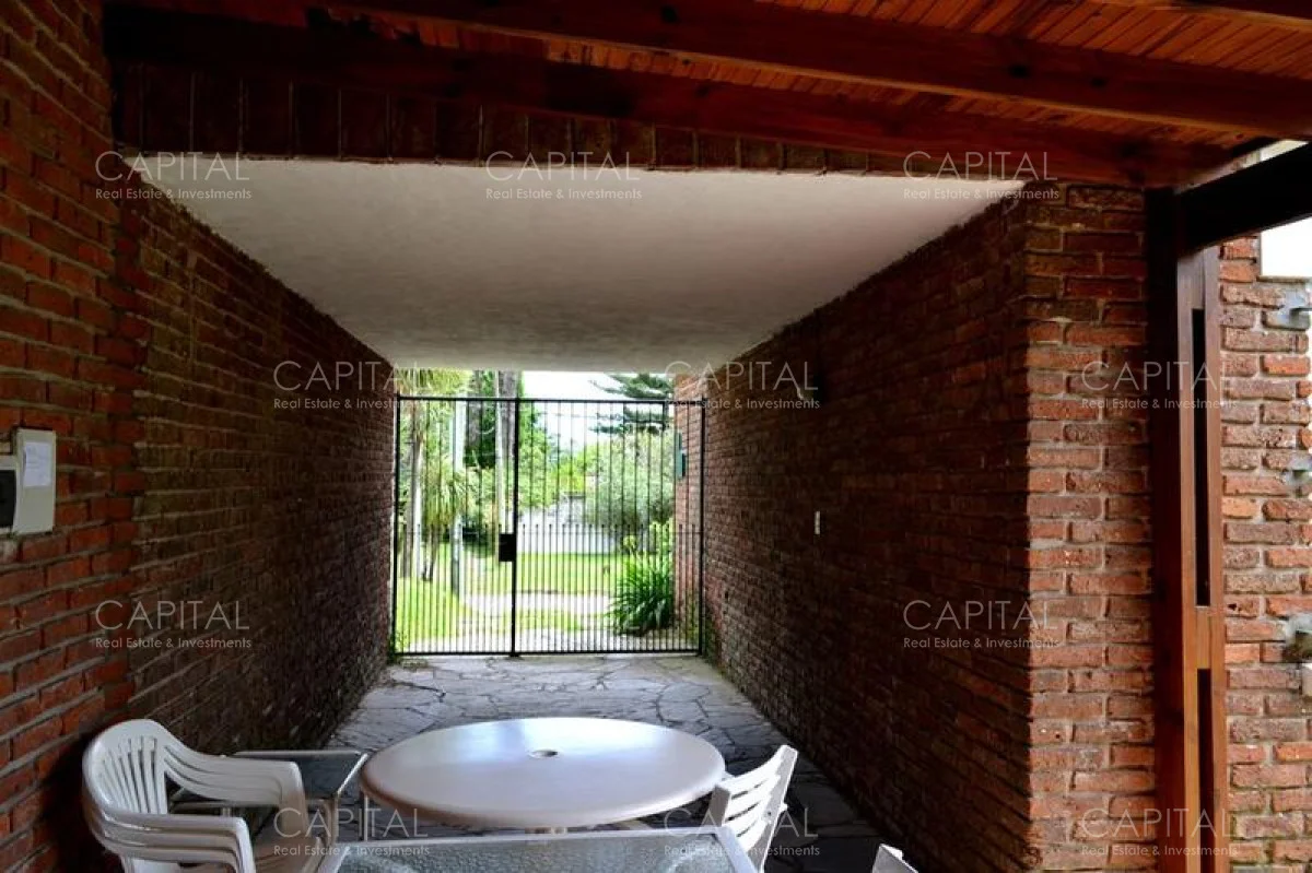 Casa en Playa Mansa, propiedad 279852 -Imagen 25
