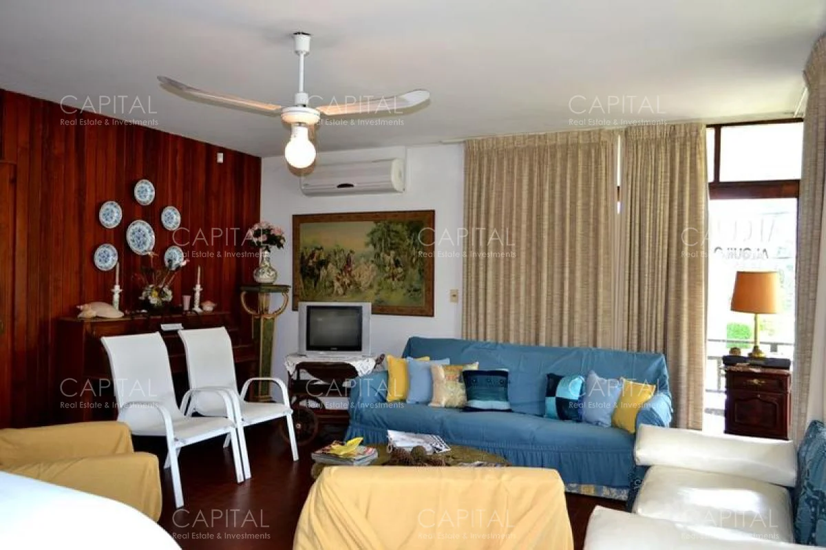 Casa en Playa Mansa, propiedad 279852 -Imagen 10