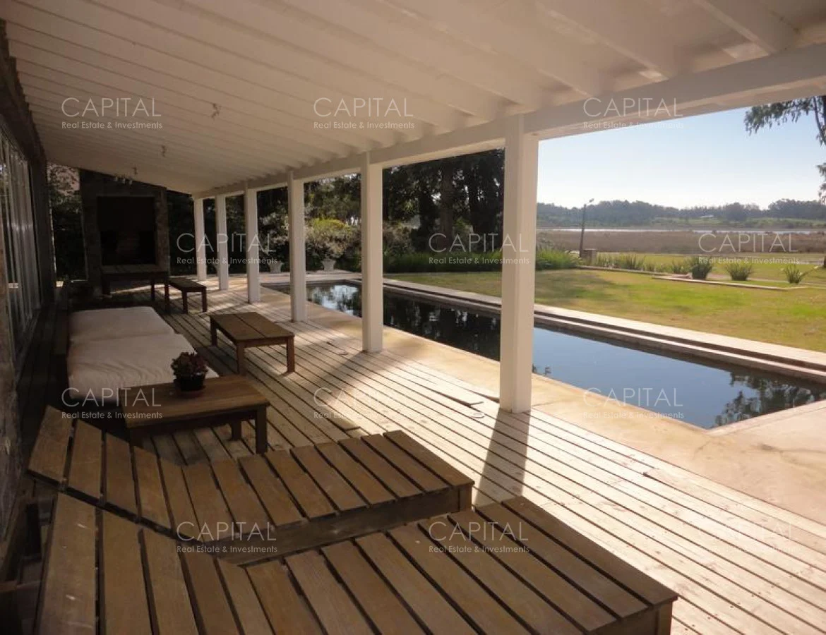 Casa en Manantiales, propiedad 279853 -Imagen 2