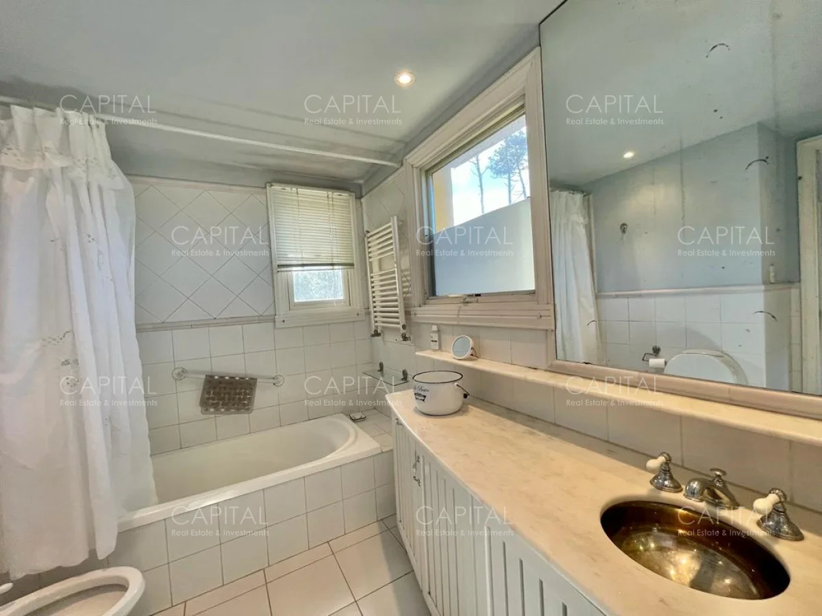 Casa en Manantiales, propiedad 279997 -Imagen 6