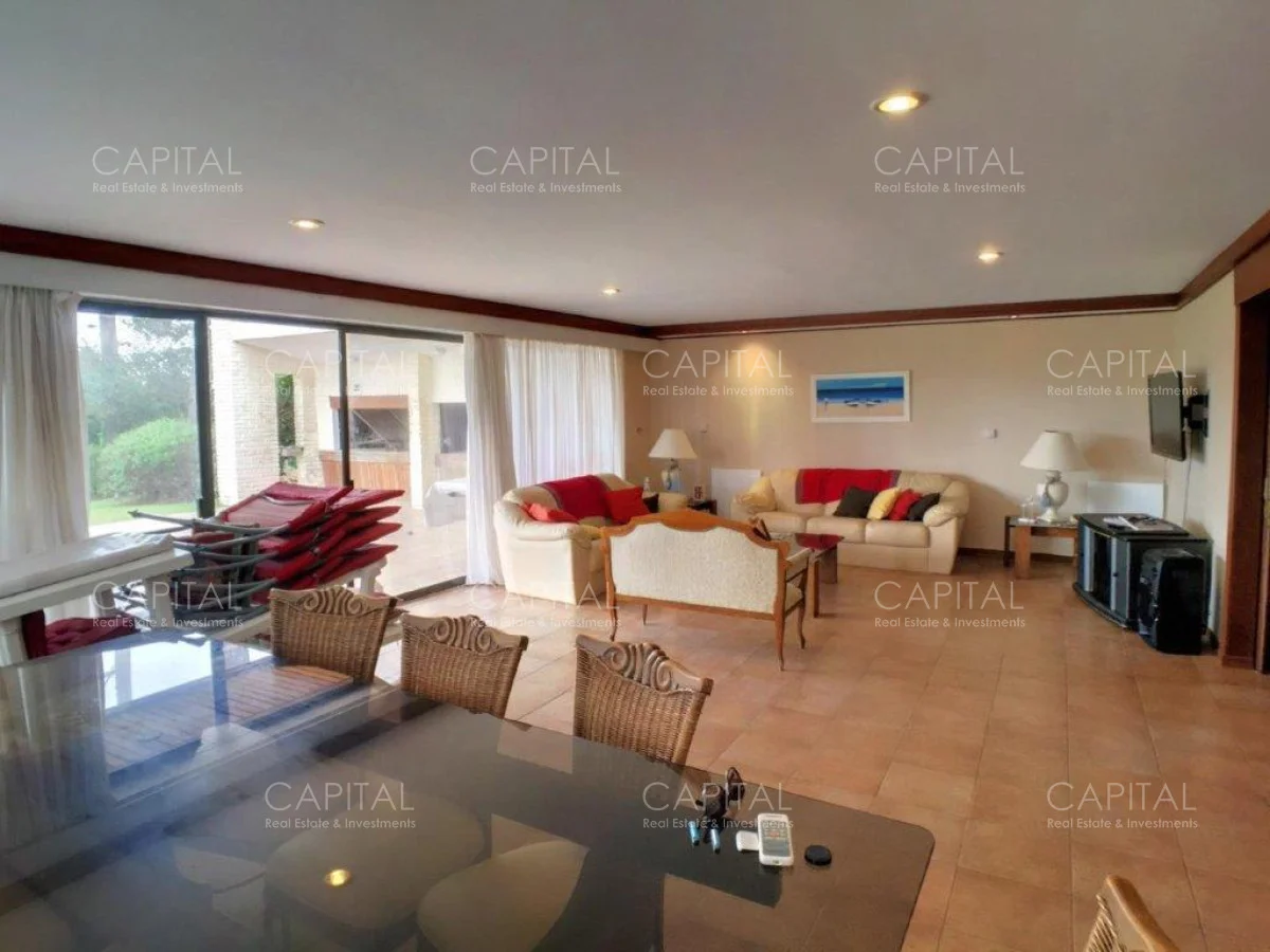 Casa en Playa Mansa, propiedad 280035 -Imagen 7