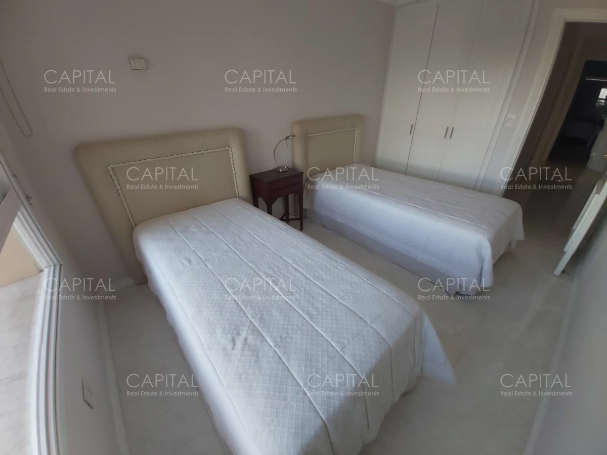 Apartamento en Playa Mansa, propiedad 280111 -Imagen 16