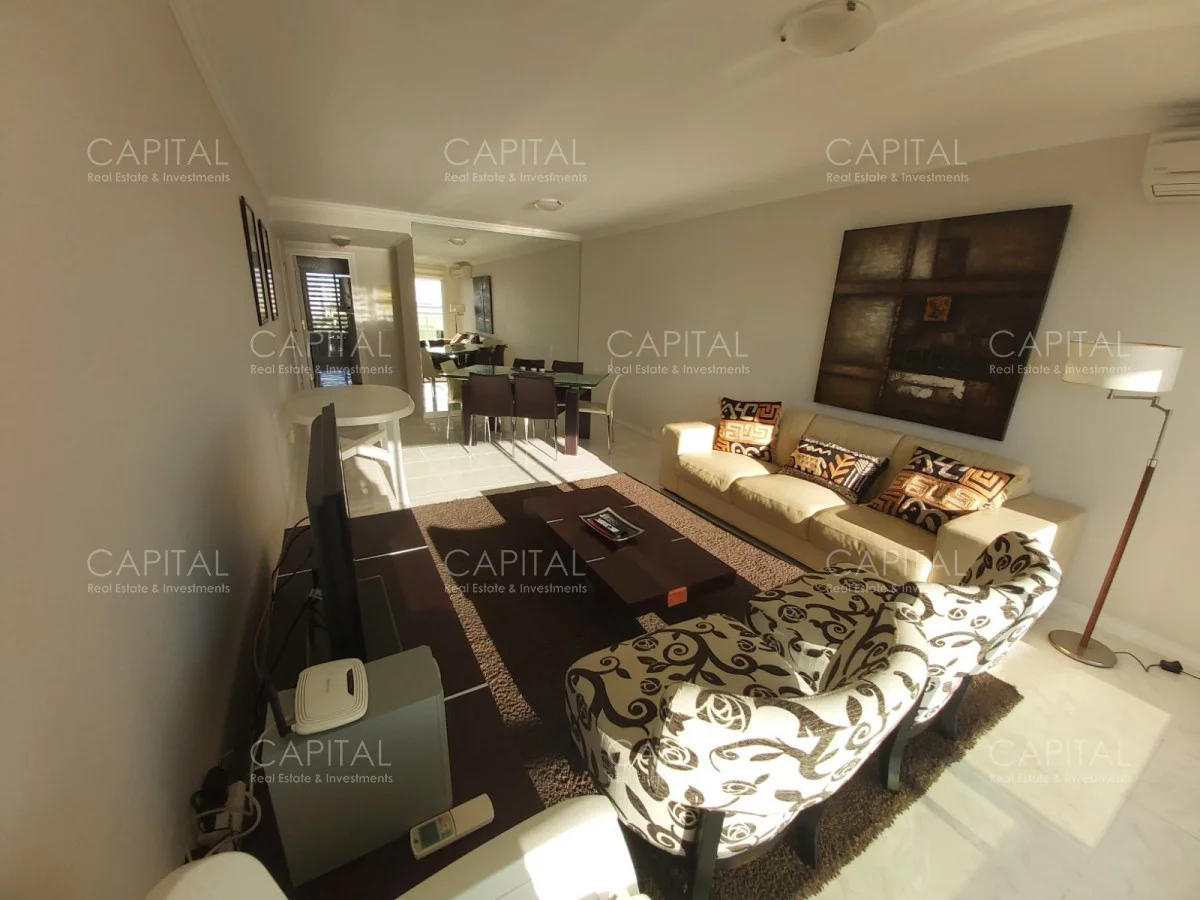 Apartamento en Playa Mansa, propiedad 280111 -Imagen 4