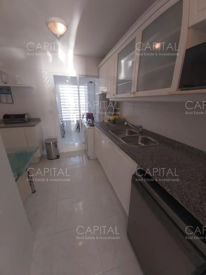 Apartamento en Playa Mansa, propiedad 280111 -Imagen 7