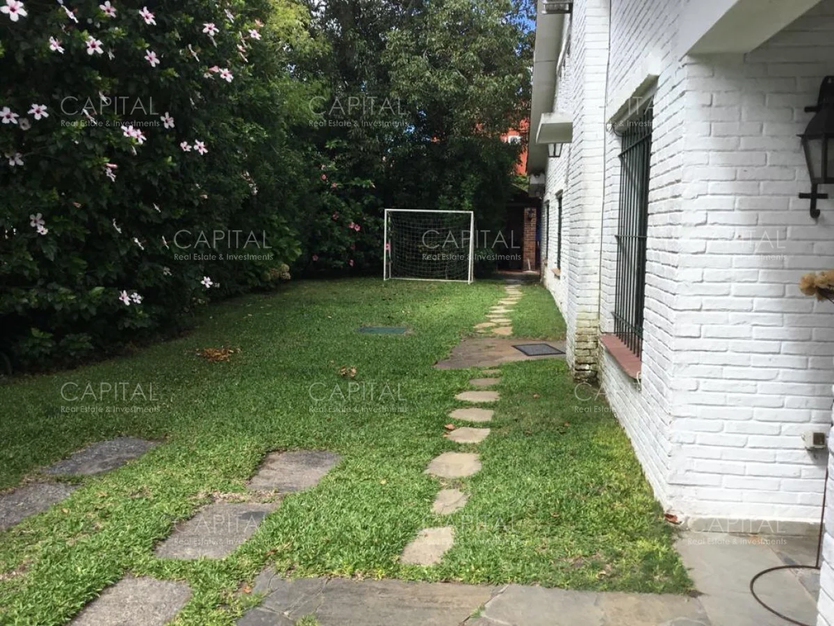 Casa en Playa Mansa, propiedad 280191 -Imagen 5