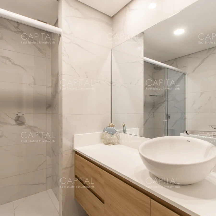 Apartamento en Playa Mansa, propiedad 280198 -Imagen 23