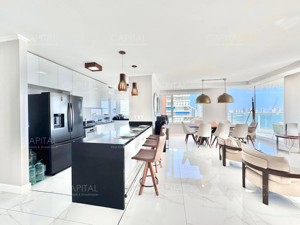 Apartamento en Playa Mansa, propiedad 280198 -Imagen 4