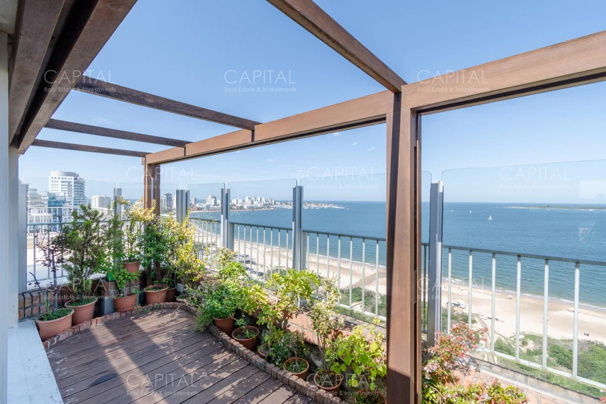 Apartamento en Playa Mansa, propiedad 280217 -Imagen 11