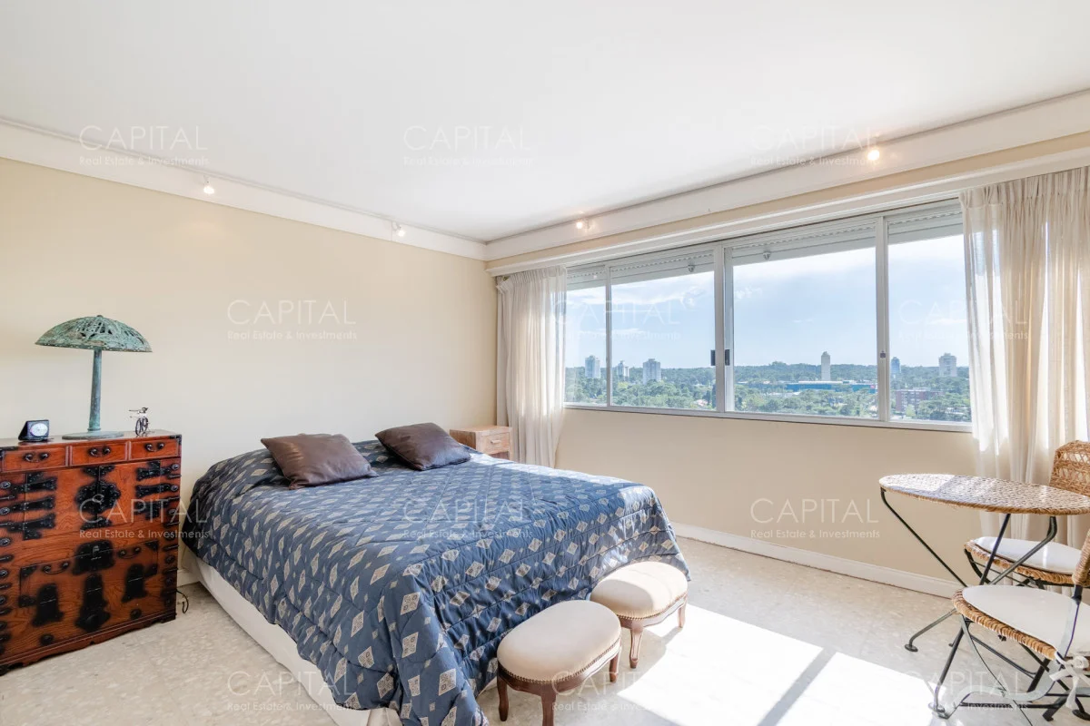 Apartamento en Playa Mansa, propiedad 280217 -Imagen 25