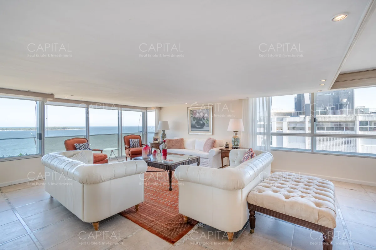 Apartamento en Playa Mansa, propiedad 280217 -Imagen 6