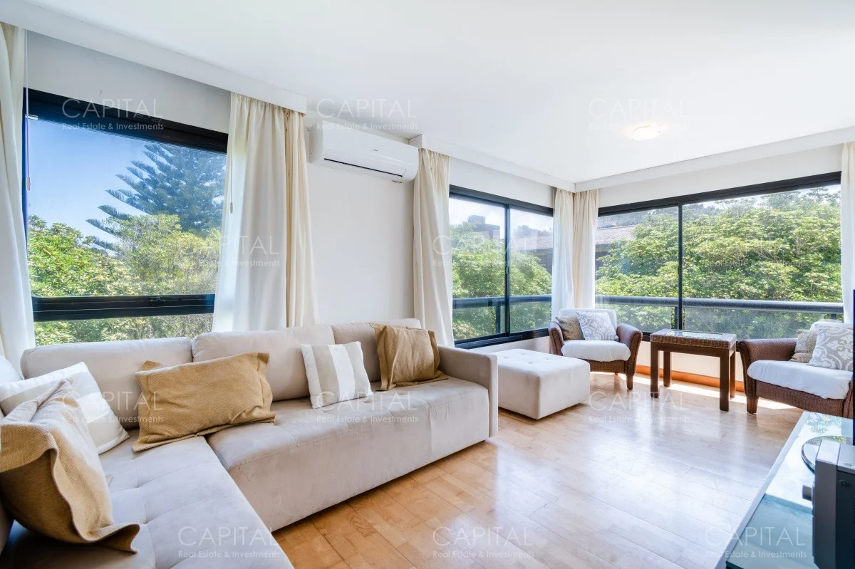 Apartamento en Playa Brava, propiedad 280272 -Imagen 1