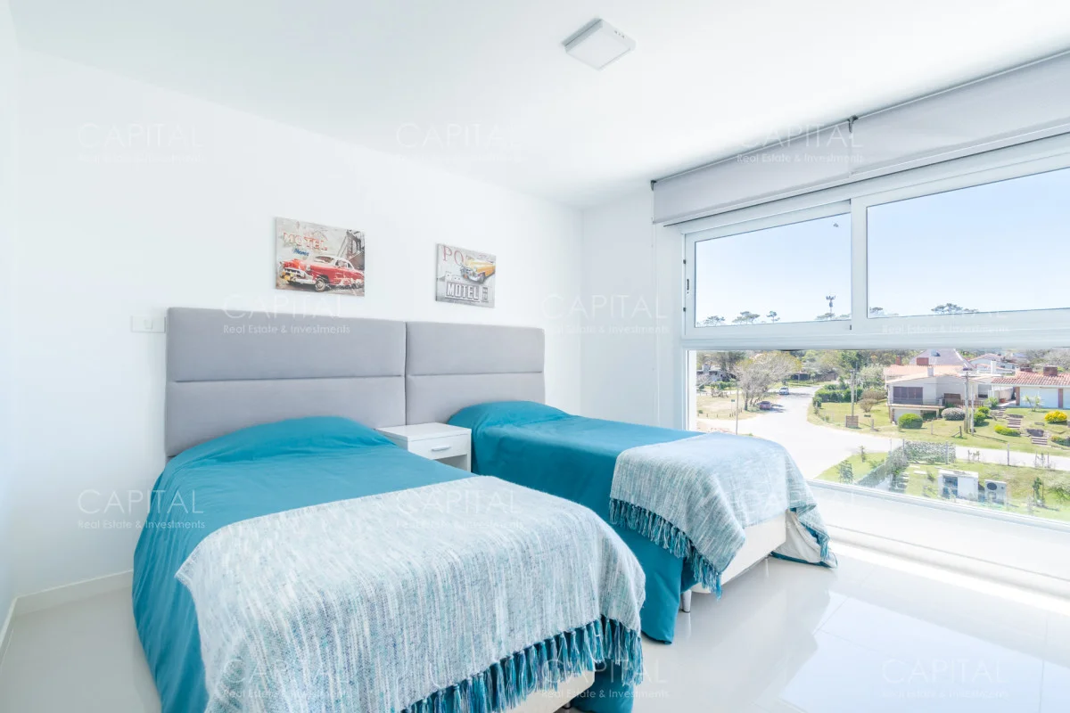 Apartamento en Playa Mansa, propiedad 280301 -Imagen 10