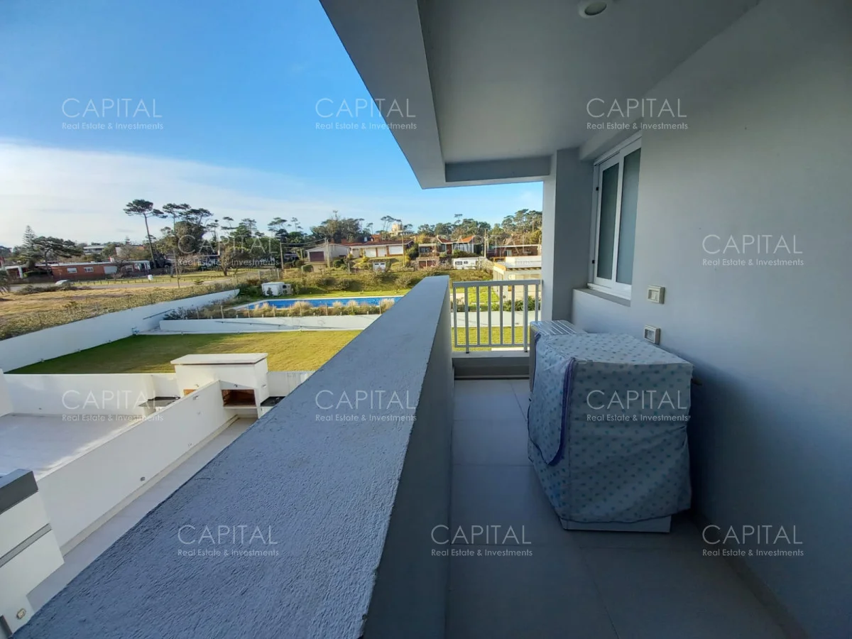 Apartamento en Playa Mansa, propiedad 280455 -Imagen 19