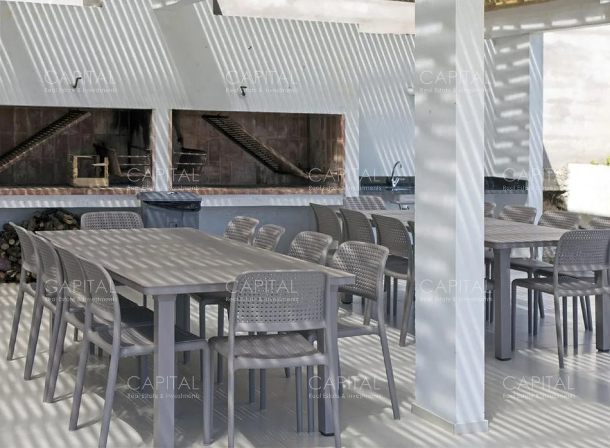 Apartamento en Playa Mansa, propiedad 280455 -Imagen 24