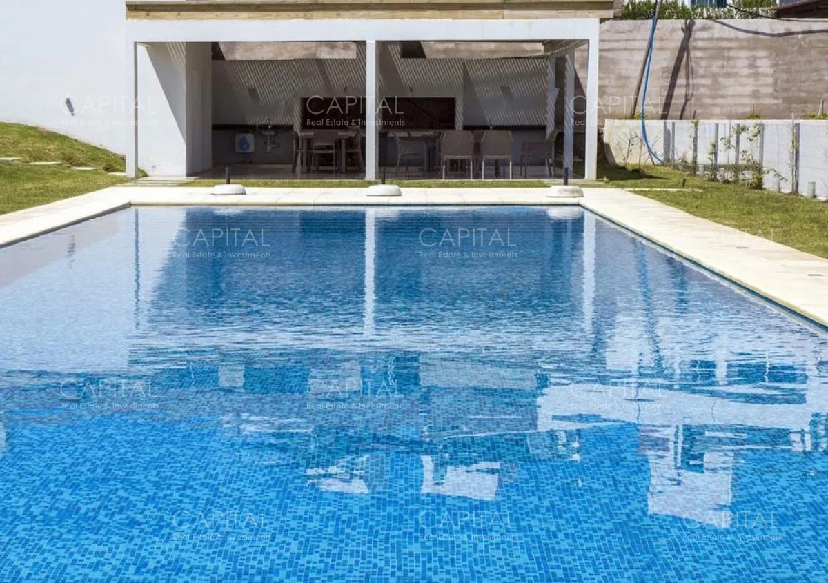 Apartamento en Playa Mansa, propiedad 280455 -Imagen 25