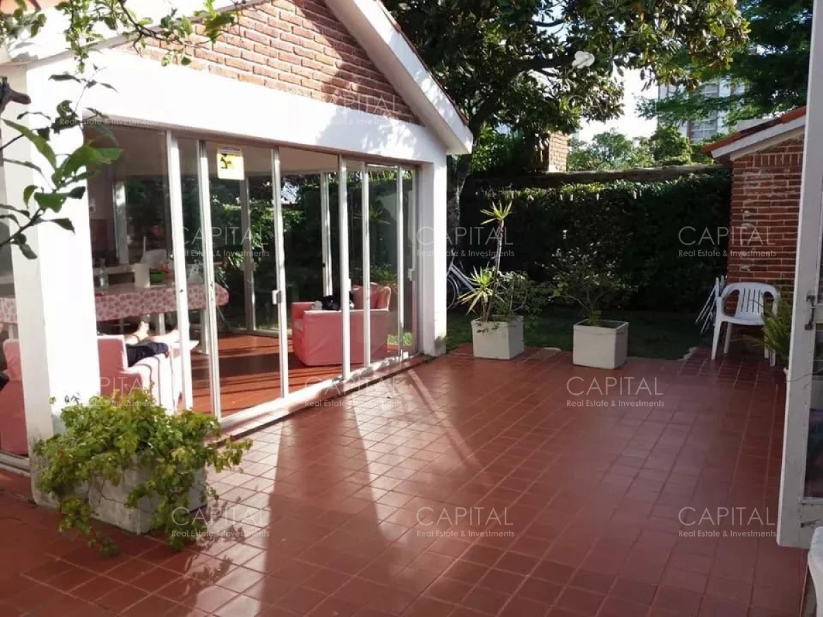 Casa en Playa Mansa, propiedad 281448 -Imagen 6
