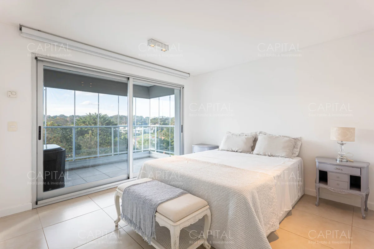 Apartamento en Playa Mansa, propiedad 281504 -Imagen 14