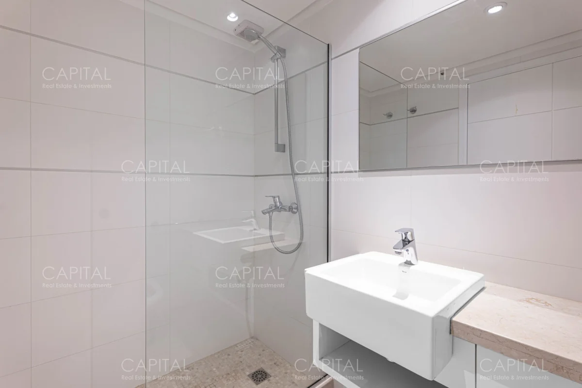 Apartamento en Playa Mansa, propiedad 281504 -Imagen 21