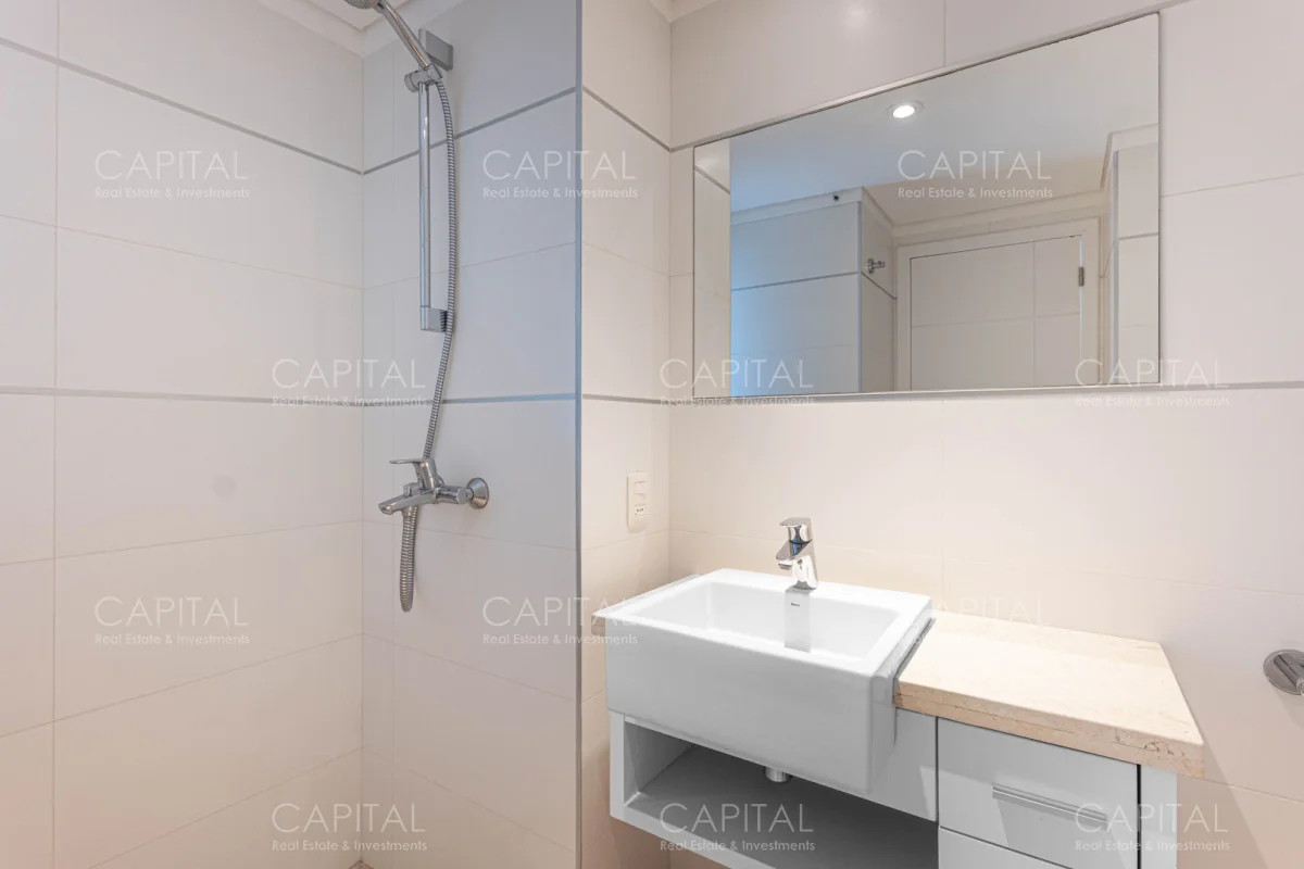 Apartamento en Playa Mansa, propiedad 281504 -Imagen 23