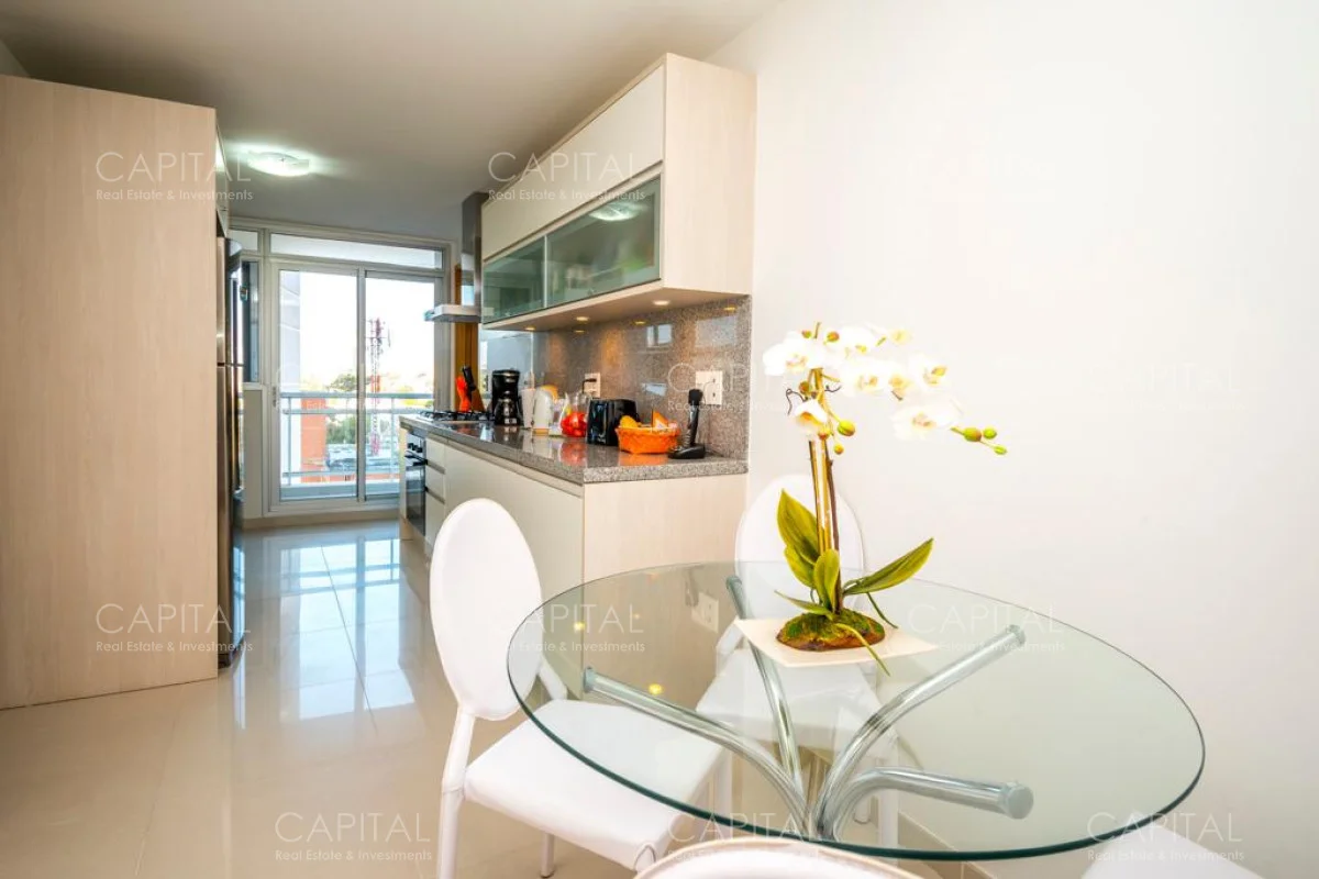 Apartamento en Playa Mansa, propiedad 281516 -Imagen 17