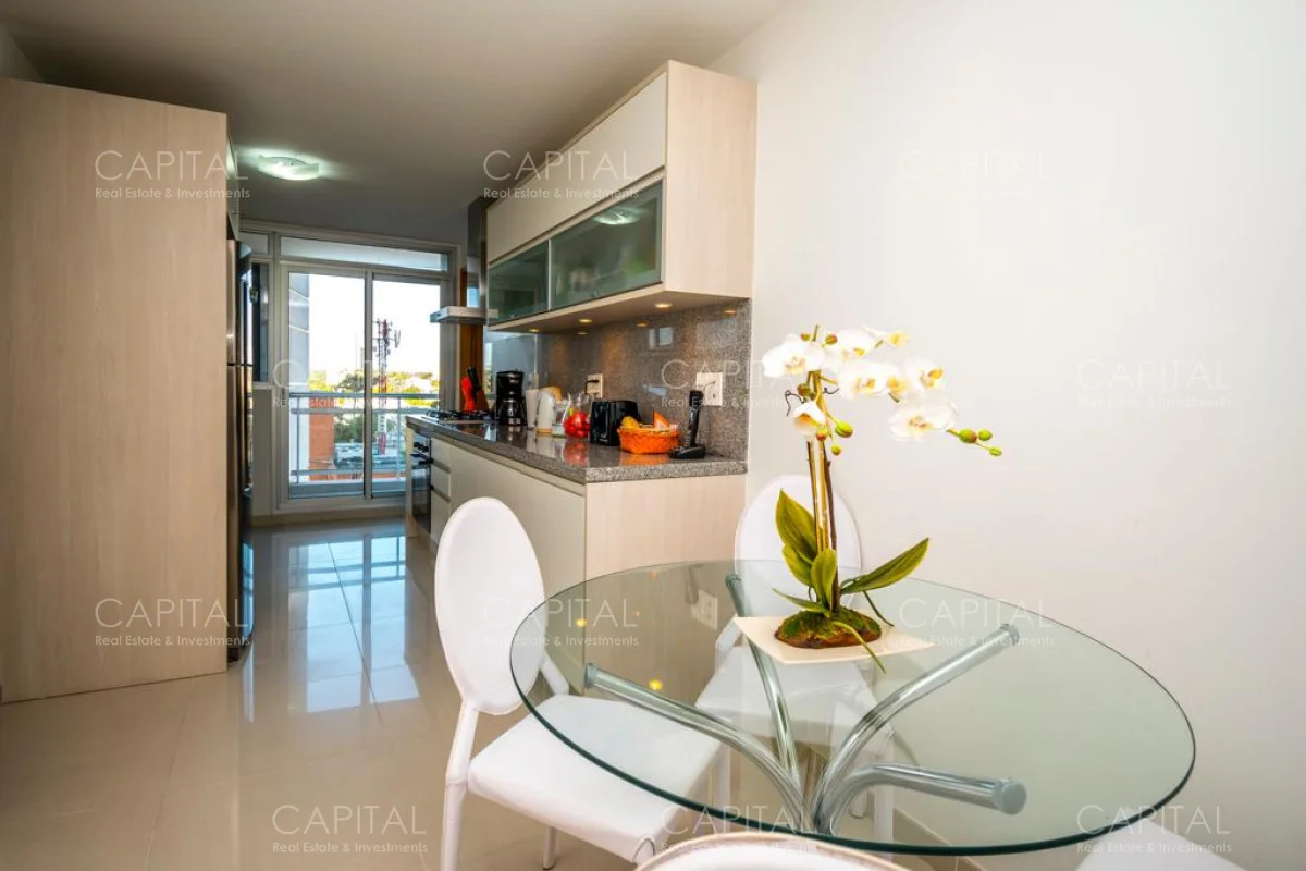 Apartamento en Playa Mansa, propiedad 281516 -Imagen 19