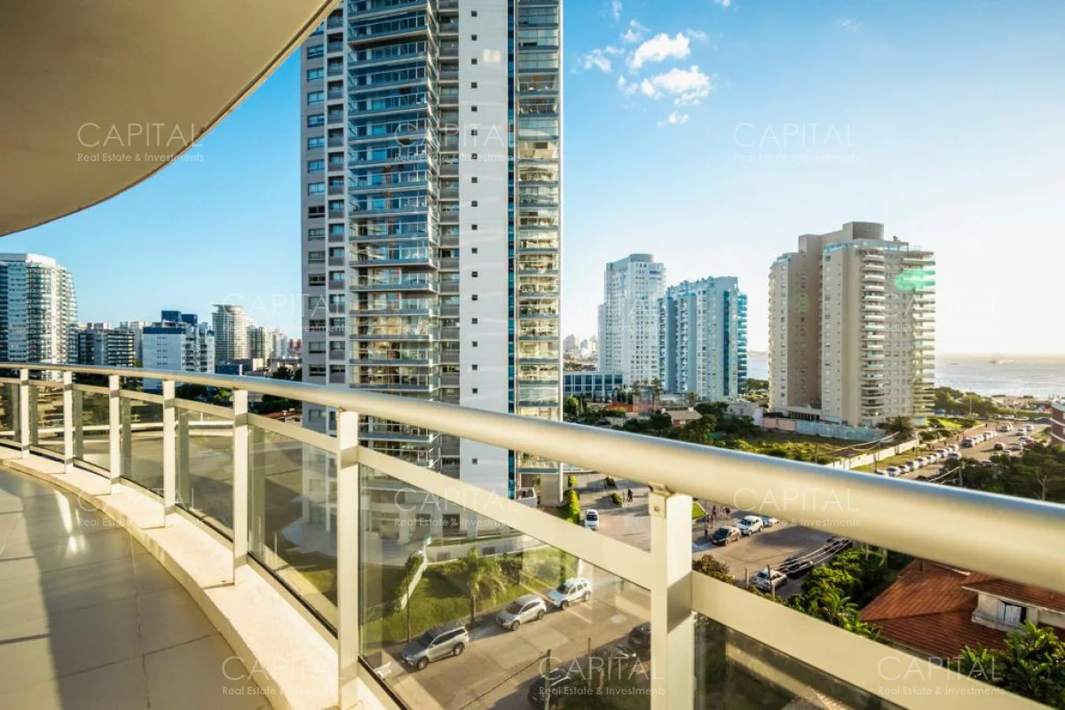 Apartamento en Playa Mansa, propiedad 281516 -Imagen 5